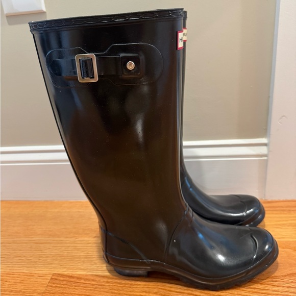 Hunter Glossy Black Rain Boots Tall - Picture 2 of 8